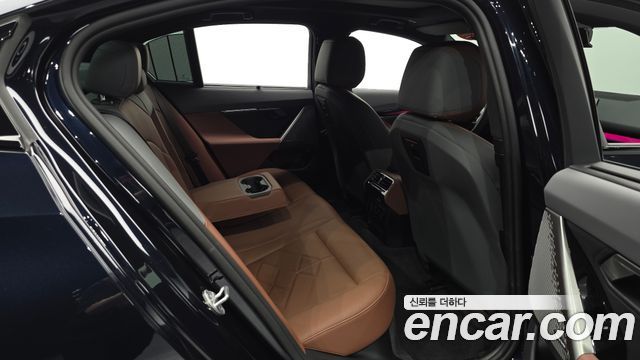 BMW 5 Series (G60) 530i xDrive M Sport 2026 — фото 26