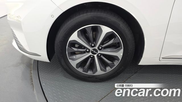 Kia K8 Hybrid Noblesse 2023 — фото 5