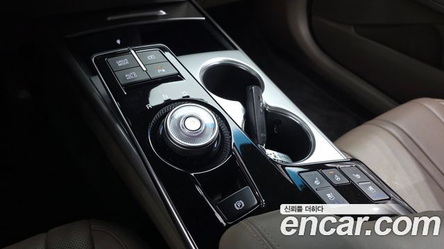 Kia K8 Hybrid Noblesse 2023 — фото 9