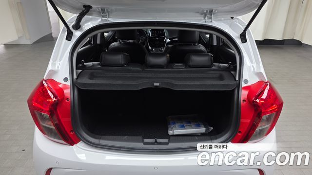 Chevrolet Spark Premier 2022 — фото 16