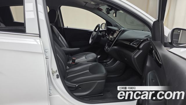 Chevrolet Spark Premier 2022 — фото 26