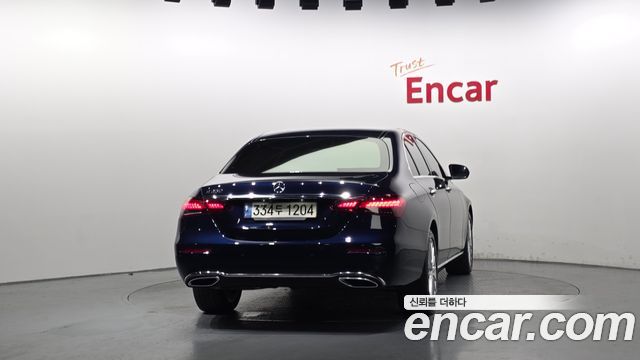 Mercedes-Benz E-Class (W213) E250 Exclusive 2021 — фото 4