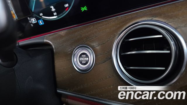 Mercedes-Benz E-Class (W213) E250 Exclusive 2021 — фото 19