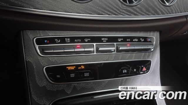 Mercedes-Benz CLS-Class (C257) CLS450 4MATIC AMG Line 2021 — фото 32