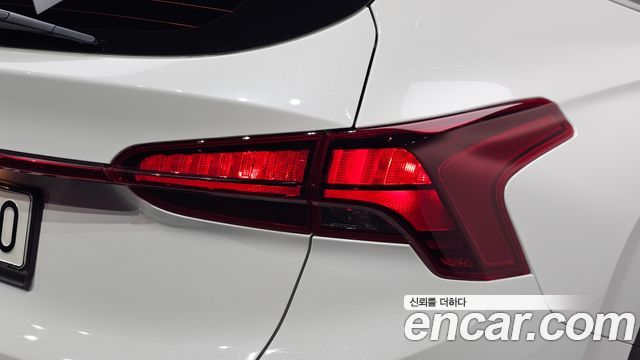 Hyundai Santa Fe Diesel 2.2 2WD Exclusive 2023 — фото 29