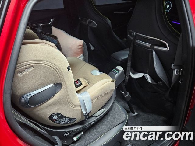 Kia EV6 GT 4WD 2023 — фото 6