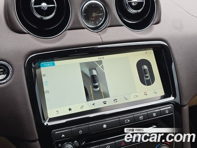 Jaguar XJ 3.0D Premium Luxury LWB X351 2018 — фото 21