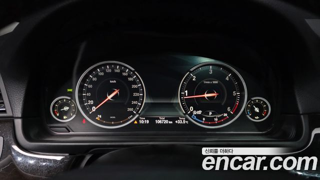 BMW 5 Series (F10) 525d 2013 — фото 8