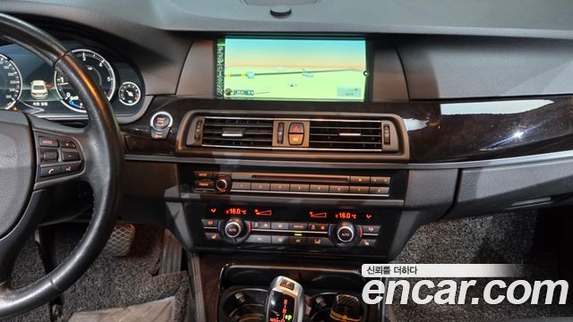 BMW 5 Series (F10) 525d 2013 — фото 14