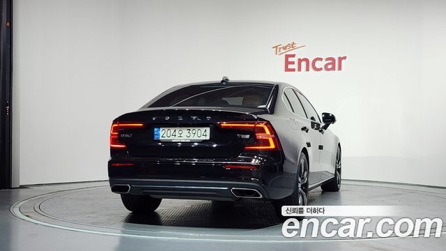 Volvo S60 (III) T5 Inscroption 2020 — фото 4