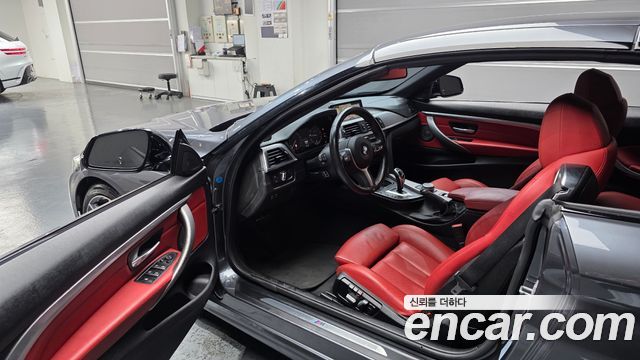BMW 4 Series (F32) 430i M Sport Convertible 2019 — фото 10