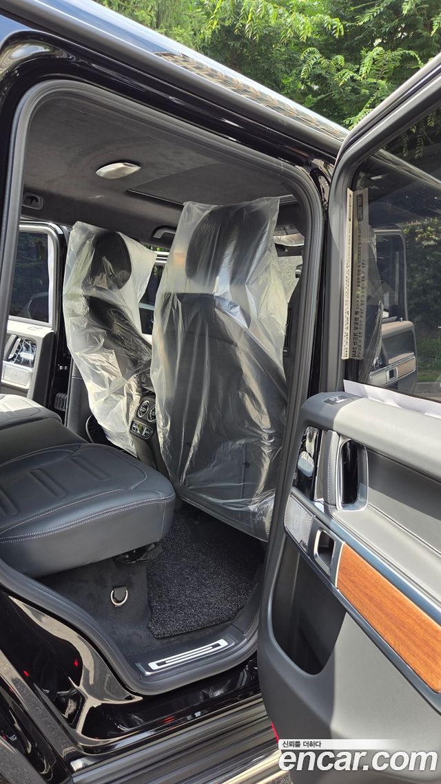 Mercedes-Benz G-Class (W465) G450d 2026 — фото 17