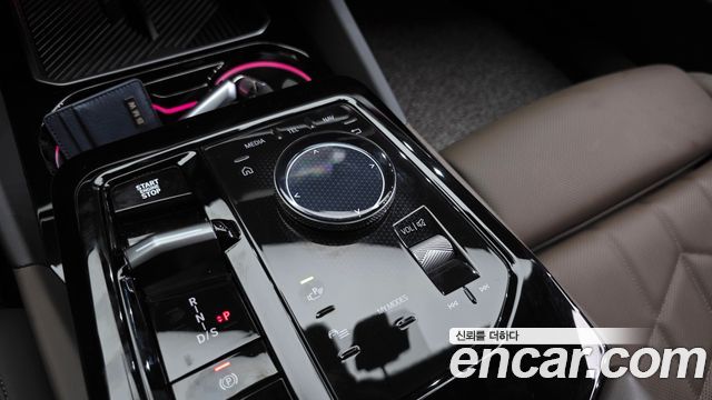 BMW 5 Series (G60) 520i M Sport 2025 — фото 32