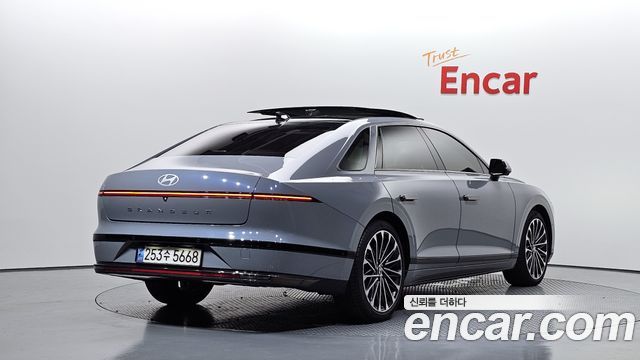 Hyundai Grandeur Hybrid (GN7) Calligraphy 2023 — фото 2