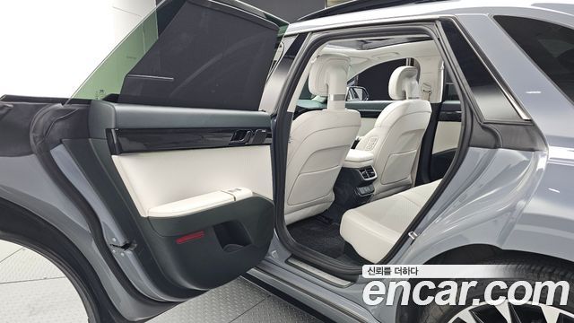 Hyundai Grandeur Hybrid (GN7) Calligraphy 2023 — фото 12