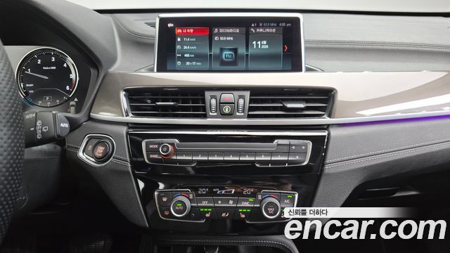 BMW X1 (F48) xDrive 18d xLine 2021 — фото 12