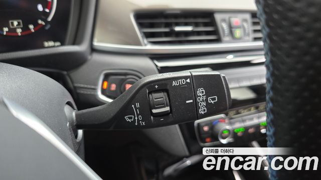 BMW X1 (F48) xDrive 18d xLine 2021 — фото 19