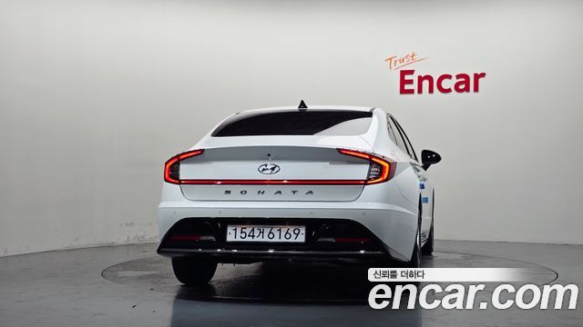 Hyundai Sonata (DN8) 2.0 Premium Plus 2022 — фото 4