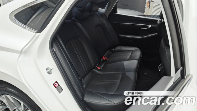 Hyundai Sonata (DN8) 2.0 Premium Plus 2022 — фото 18