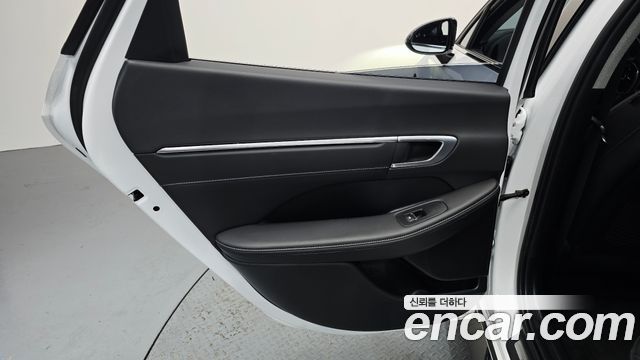 Hyundai Sonata (DN8) 2.0 Premium Plus 2022 — фото 25