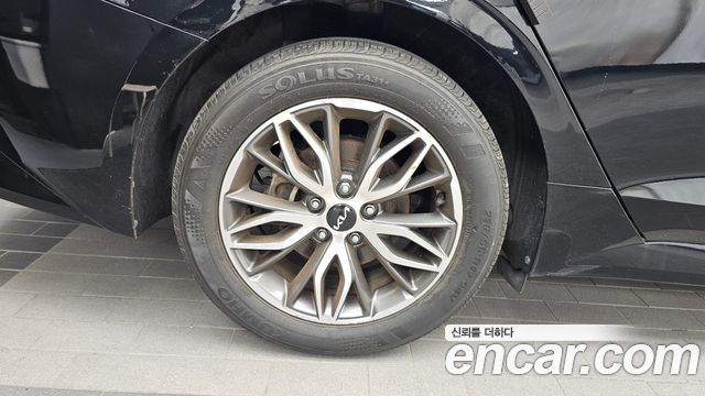 Kia K5 (III) 2.0 Prestige 2022 — фото 5