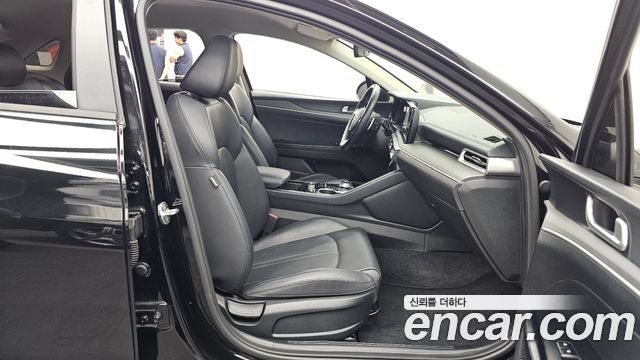 Kia K5 (III) 2.0 Prestige 2022 — фото 11