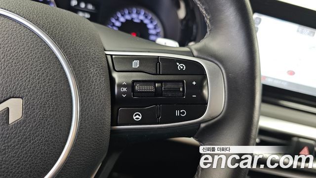 Kia K5 (III) 2.0 Prestige 2022 — фото 33