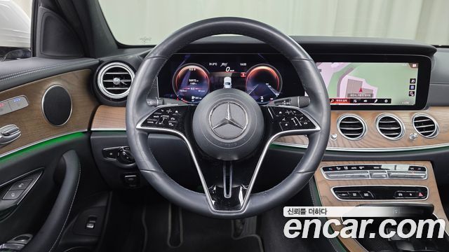 Mercedes-Benz E-Class (W213) E220d 4MATIC Exclusive 2021 — фото 14