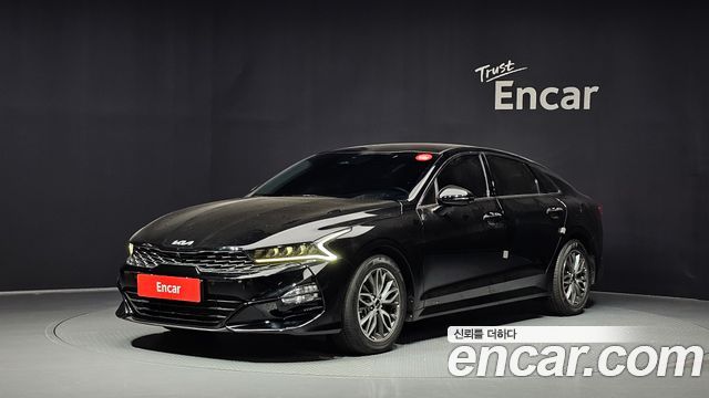 Kia K5 (III) 2.0 Noblesse 2023 — фото 1
