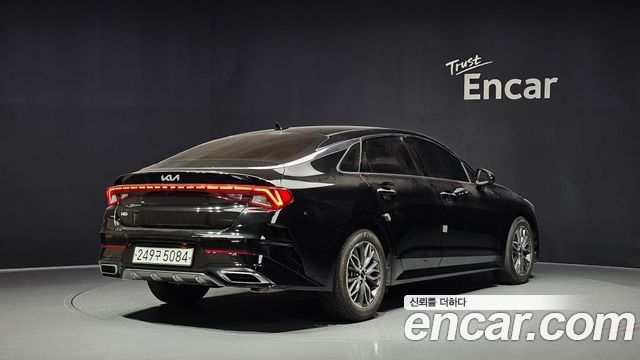 Kia K5 (III) 2.0 Noblesse 2023 — фото 2