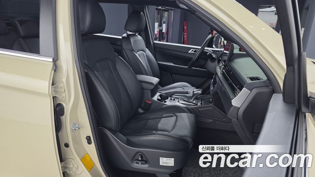 KG Mobility (SsangYong) Rexton Sports Khan Diesel 2.2 4WD Culman Noblesse 2025 — фото 11