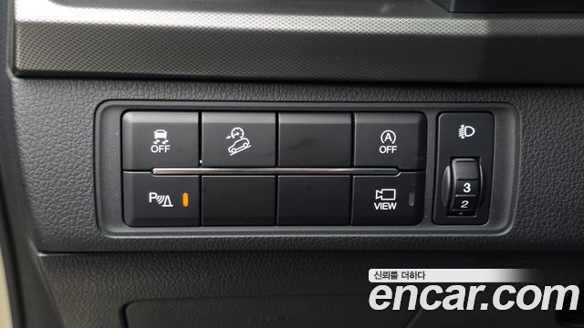 KG Mobility (SsangYong) Rexton Sports Khan Diesel 2.2 4WD Culman Noblesse 2025 — фото 19