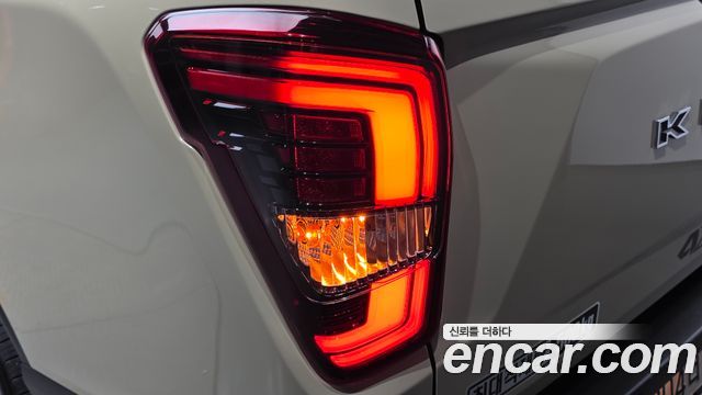 KG Mobility (SsangYong) Rexton Sports Khan Diesel 2.2 4WD Culman Noblesse 2025 — фото 23