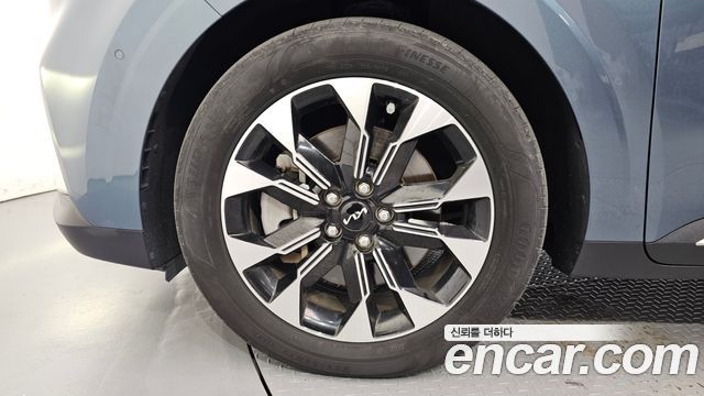 Kia Carnival (IV) Gasoline 7-Seater Noblesse 2023 — фото 5