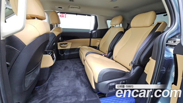 Kia Carnival (IV) Gasoline 7-Seater Noblesse 2023 — фото 12