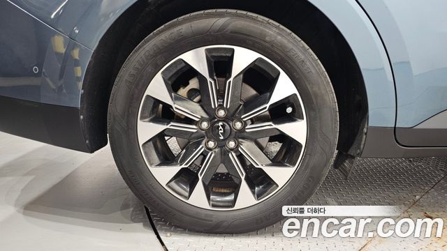 Kia Carnival (IV) Gasoline 7-Seater Noblesse 2023 — фото 21
