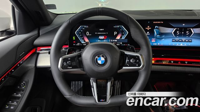 BMW 5 Series (G60) 530i xDrive M Sport 2025 — фото 13