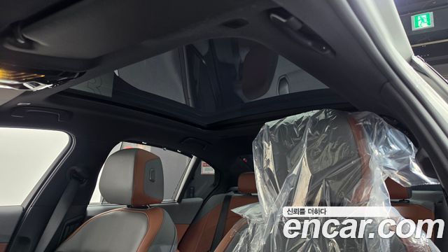 BMW 5 Series (G60) 530i xDrive M Sport 2025 — фото 17