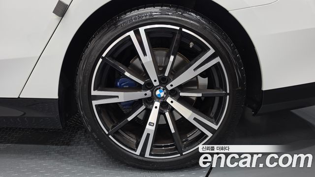 BMW 5 Series (G60) 530i xDrive M Sport 2025 — фото 21
