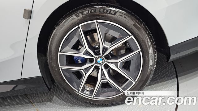 BMW 5 Series (G60) 520i M Sport 2024 — фото 27