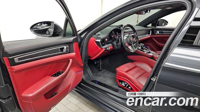 Porsche Panamera (971) 4.0 GTS 2019 — фото 10
