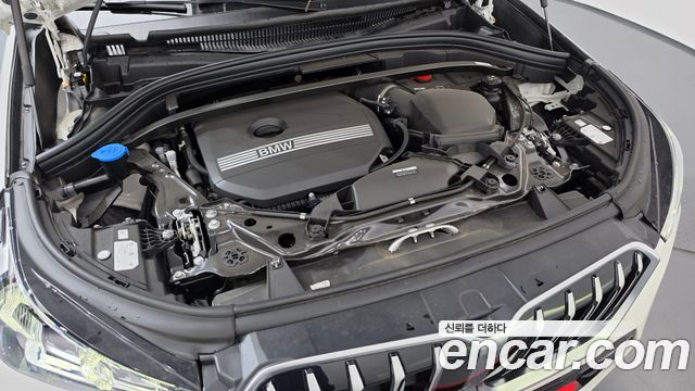 BMW X1 (U11) xDrive 20i M Sport 2025 — фото 6