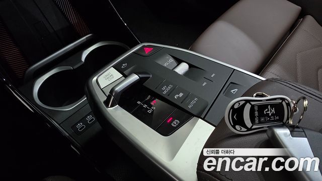 BMW X1 (U11) xDrive 20i M Sport 2025 — фото 9