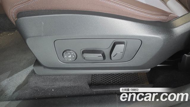 BMW X1 (U11) xDrive 20i M Sport 2025 — фото 32