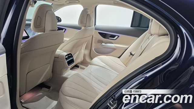Mercedes-Benz E-Class (W214) E220d 4MATIC Exclusive 2026 — фото 20