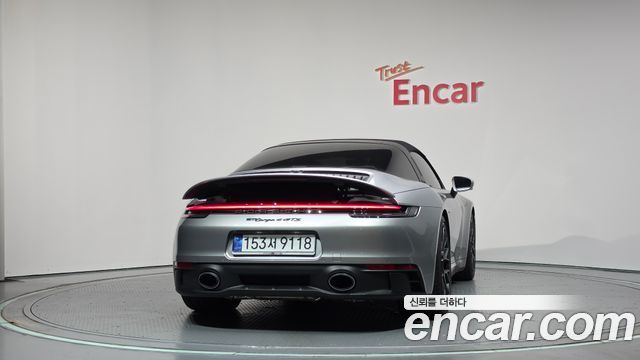 Porsche 911 (992) Targa 4 GTS 2024 — фото 4