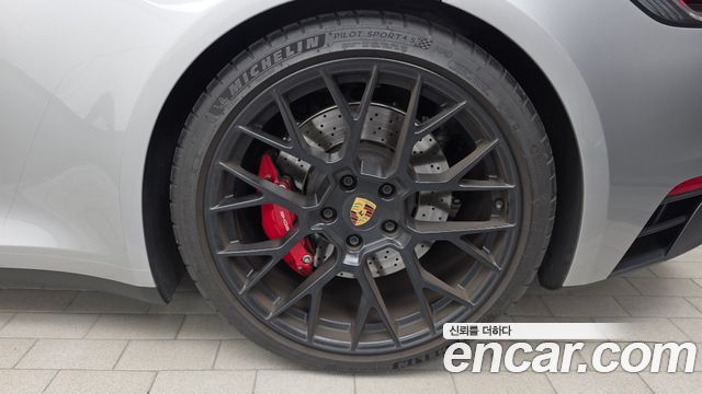 Porsche 911 (992) Targa 4 GTS 2024 — фото 27