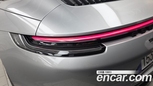 Porsche 911 (992) Targa 4 GTS 2024 — фото 29
