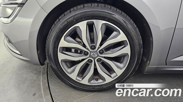 Renault Korea SM6 2.0 GDe LE 2017 — фото 5