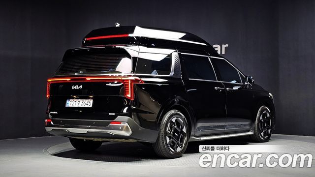 Kia Carnival (IV) HEV 4-Seater Hi Limousine Signature 2025 — фото 2